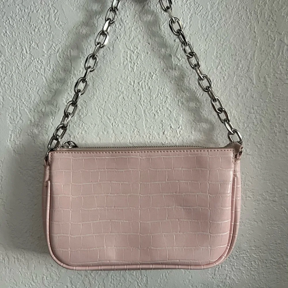 LIKE DREAMS Croc Embossed with Sliver Chain Shoulder Strap - Picture 3 of 5